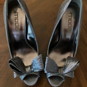 Moda PeepToe Sparkle Heels Size 9M